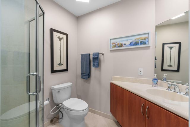 2633 NE 14th Avenue 308, Wilton Manors, FL 33334