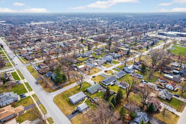 14308 S Kenneth Avenue, Midlothian, IL 60445