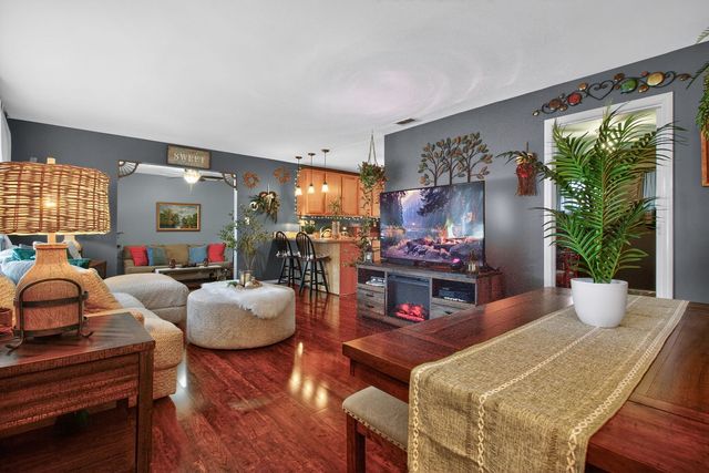 14308 S Kenneth Avenue, Midlothian, IL 60445