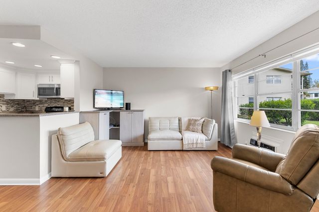 291 Northampton O, West Palm Beach, FL 33417