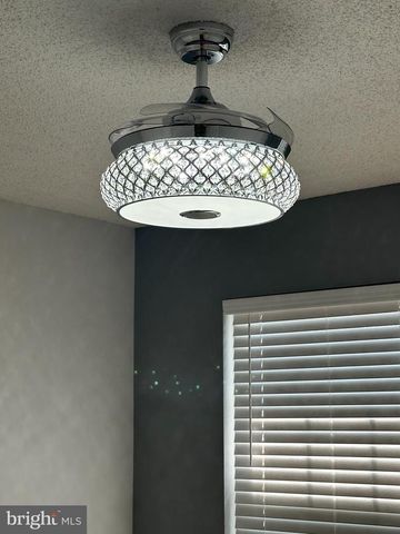 66 CHEVERNY CT, Hamilton, NJ 08619