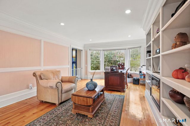 17 Abbotts Hill Road, Newtown, CT 06470