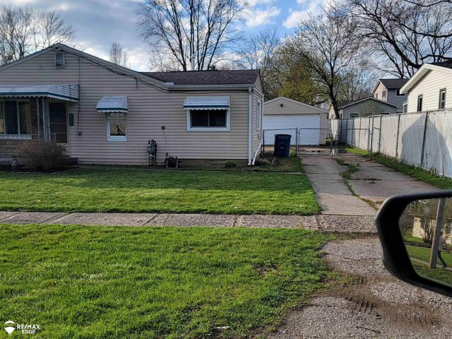 211 Athletic Street, Otisville, MI 48463