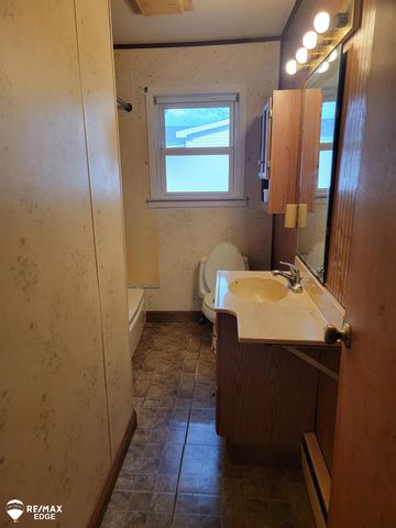 211 Athletic Street, Otisville, MI 48463