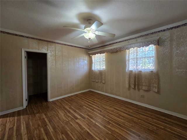 1324 SE 33RD TERRACE, Ocala, FL 34471