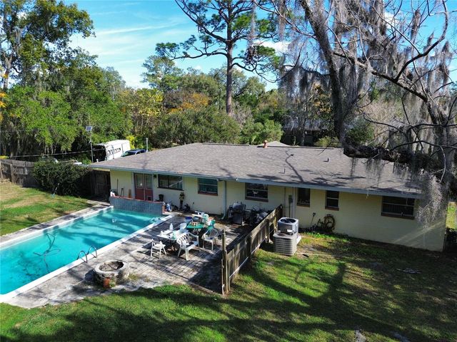 1324 SE 33RD TERRACE, Ocala, FL 34471