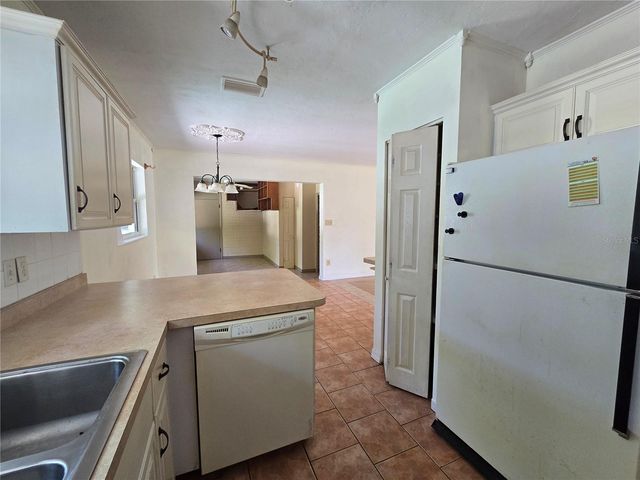 1324 SE 33RD TERRACE, Ocala, FL 34471
