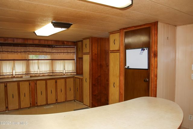 120 Youpon Drive, Hubert, NC 28539