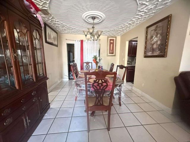 5836 Wiley Street, Hollywood, FL 33023