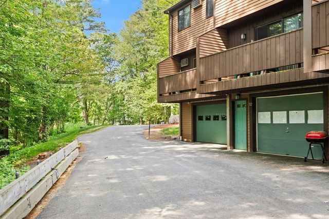 26 Wilson St 12, Marlborough, MA 01752