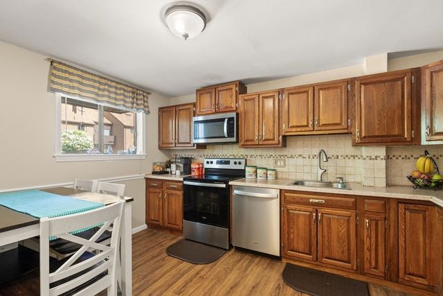 26 Wilson St 12, Marlborough, MA 01752