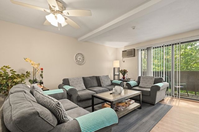26 Wilson St 12, Marlborough, MA 01752
