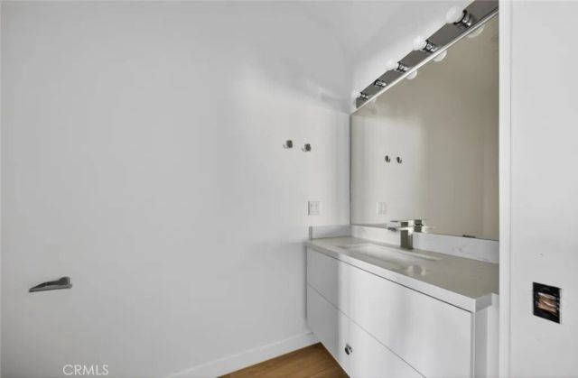 534 E San Jose Avenue, Burbank, CA 91501