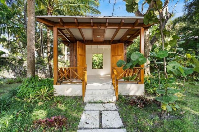 410 SE 16th Avenue, Fort Lauderdale, FL 33301