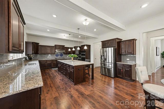 1310 Bershire Lane, Charlotte, NC 28262