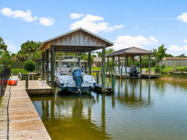 4439 Vista Lane, Lynn Haven, FL 32444