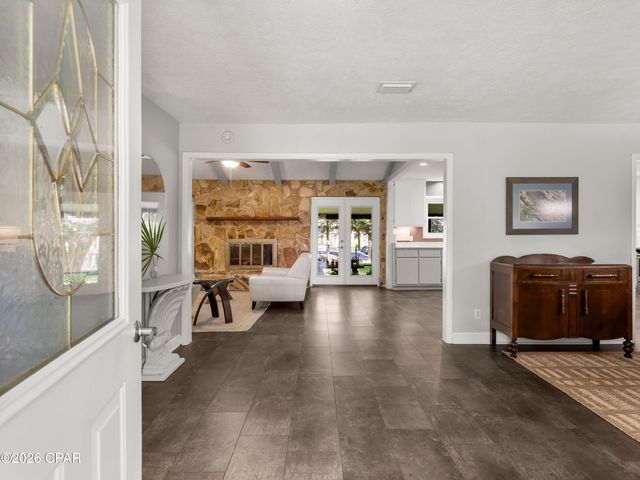 4439 Vista Lane, Lynn Haven, FL 32444