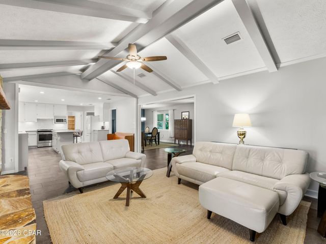 4439 Vista Lane, Lynn Haven, FL 32444