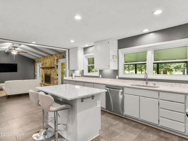 4439 Vista Lane, Lynn Haven, FL 32444