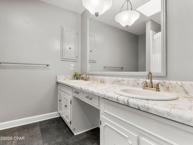 4439 Vista Lane, Lynn Haven, FL 32444