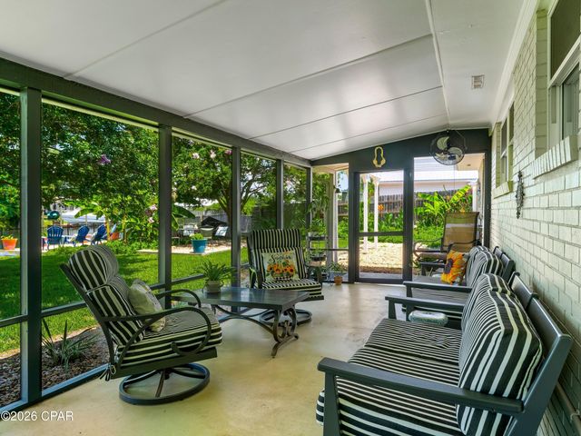 4439 Vista Lane, Lynn Haven, FL 32444