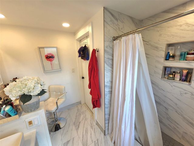 3090 N Course Drive 412, Pompano Beach, FL 33069