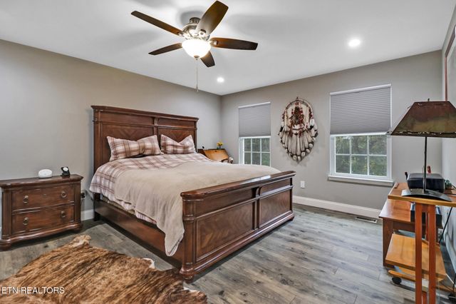 1095 Fuagte Rd, Evensville, TN 37332