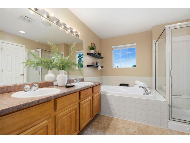 7374 New Raymer Ct, Fort Collins, CO 80525