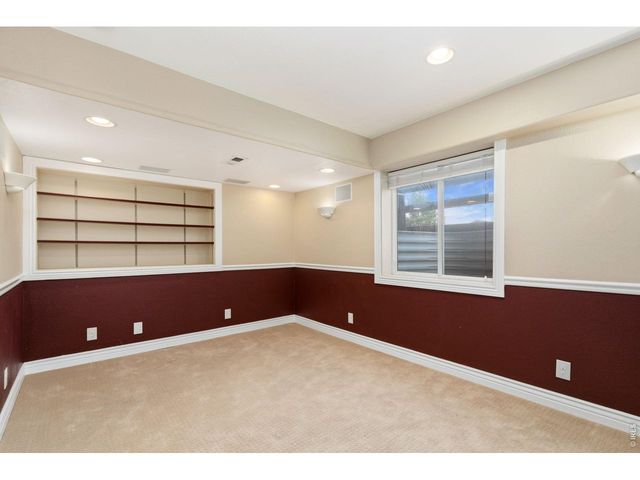 7374 New Raymer Ct, Fort Collins, CO 80525