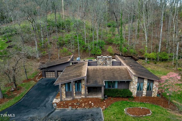 102 Tracy Lane, Bristol, TN 37620