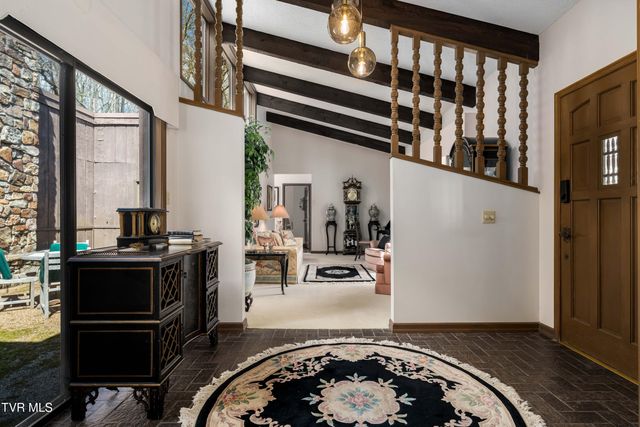 102 Tracy Lane, Bristol, TN 37620