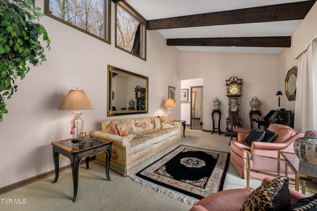 102 Tracy Lane, Bristol, TN 37620