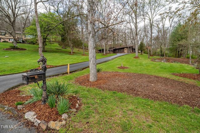 102 Tracy Lane, Bristol, TN 37620