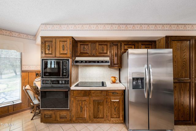 102 Tracy Lane, Bristol, TN 37620