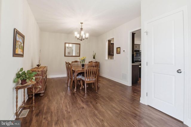 637 LITITZ RESERVE LN, Lititz, PA 17543