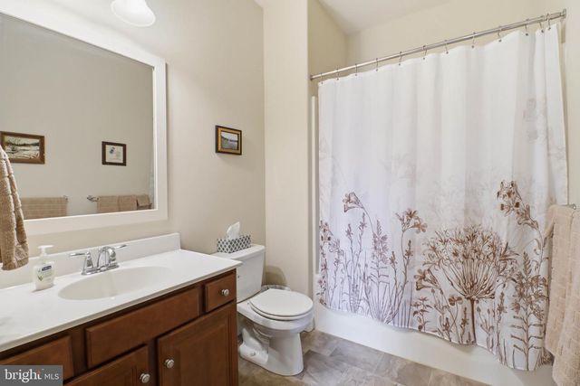 637 LITITZ RESERVE LN, Lititz, PA 17543