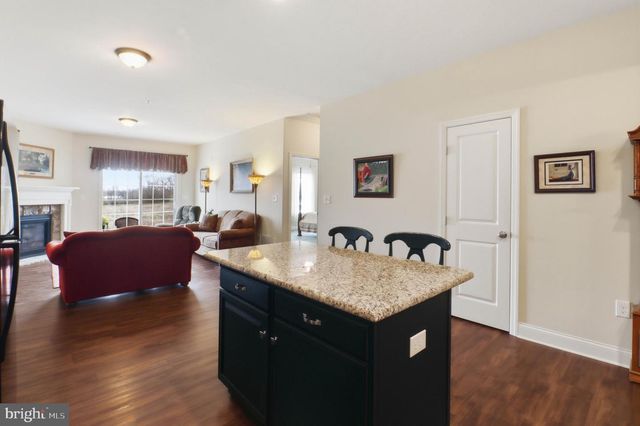 637 LITITZ RESERVE LN, Lititz, PA 17543