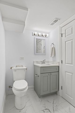 1932 East Avenue, Berwyn, IL 60402