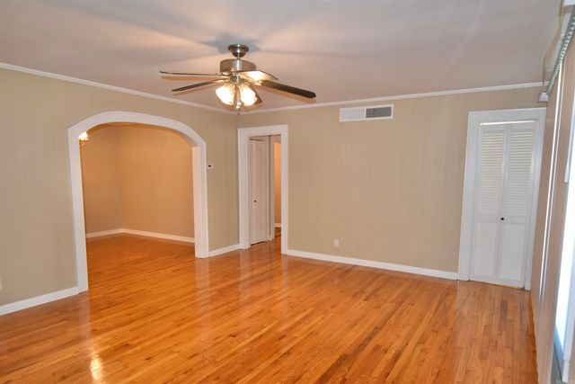 1117 Pine Bluff Street, Malvern, AR 72104