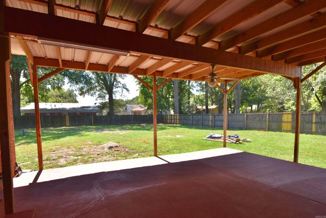 1117 Pine Bluff Street, Malvern, AR 72104