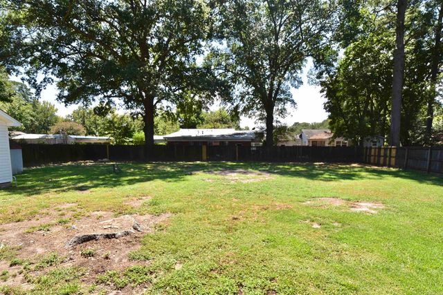 1117 Pine Bluff Street, Malvern, AR 72104