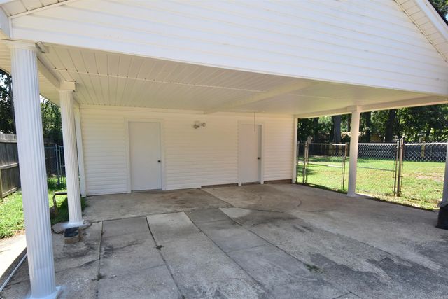 1117 Pine Bluff Street, Malvern, AR 72104