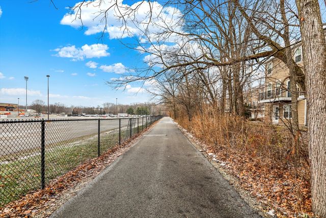 992 Bard Lane, Carmel, IN 46032