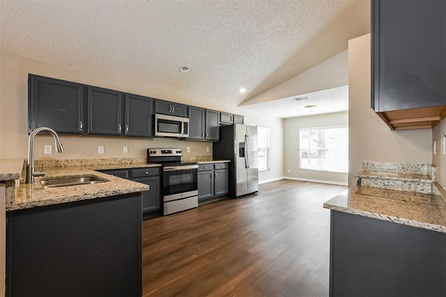 665 BLUE PARK ROAD, Orange City, FL 32763