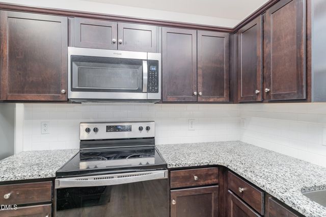 208 Tuscany Circle, Princeton, NC 27569