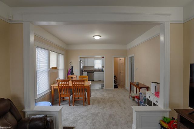 918 Vanderburgh Place, Port Huron, MI 48060