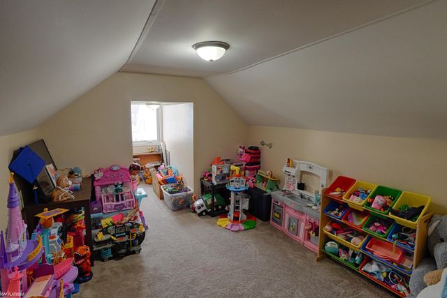 918 Vanderburgh Place, Port Huron, MI 48060