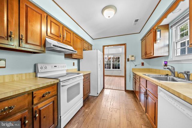 5 WESTWOOD CT, Medford, NJ 08055