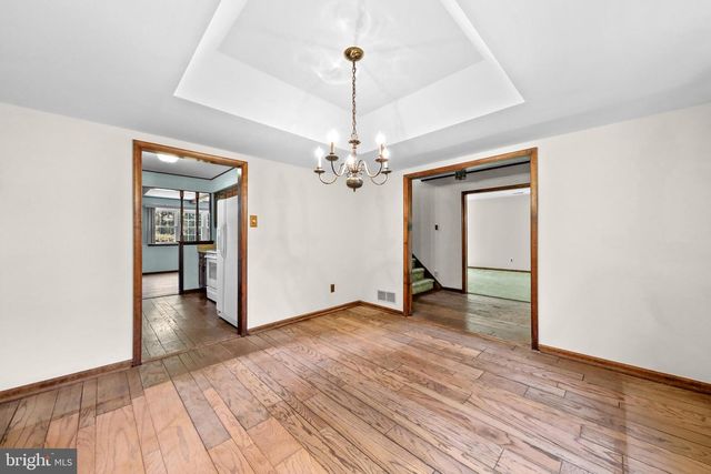 5 WESTWOOD CT, Medford, NJ 08055