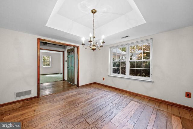 5 WESTWOOD CT, Medford, NJ 08055